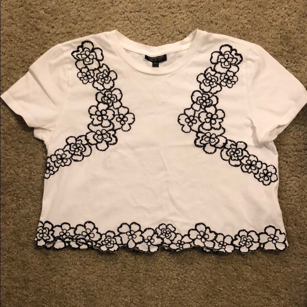 TOPSHOP cropped t shirt